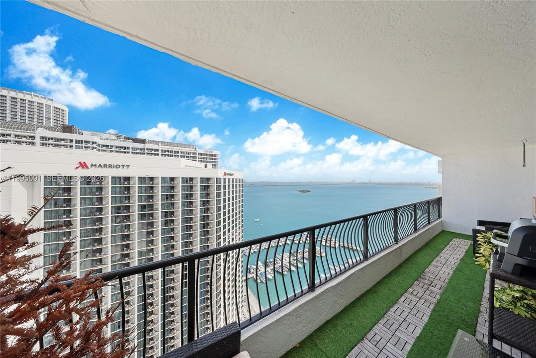 En Venta: $348,000 (1 camas, 1 baños, 800 Pies cuadrados)