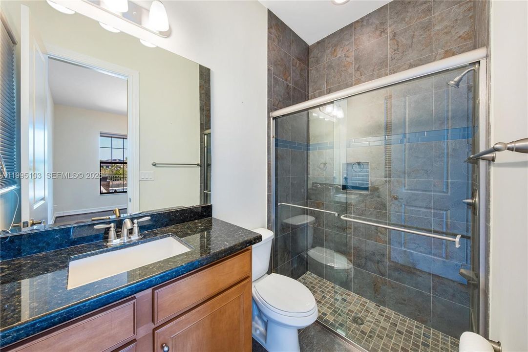 For Sale: $1,725,000 (5 beds, 5 baths, 3695 Square Feet)