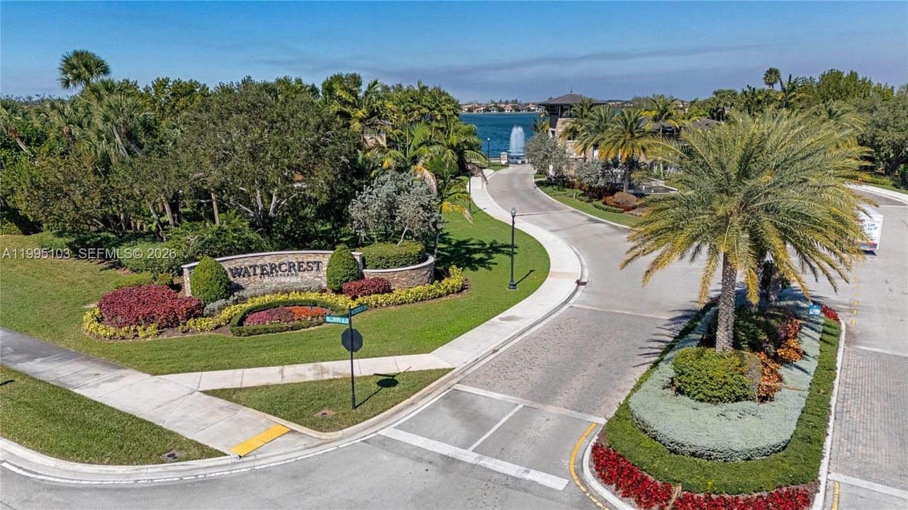 For Sale: $1,725,000 (5 beds, 5 baths, 3695 Square Feet)