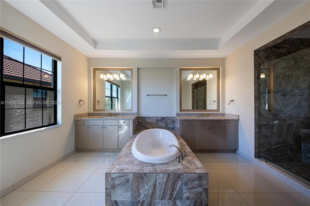 For Sale: $1,725,000 (5 beds, 5 baths, 3695 Square Feet)