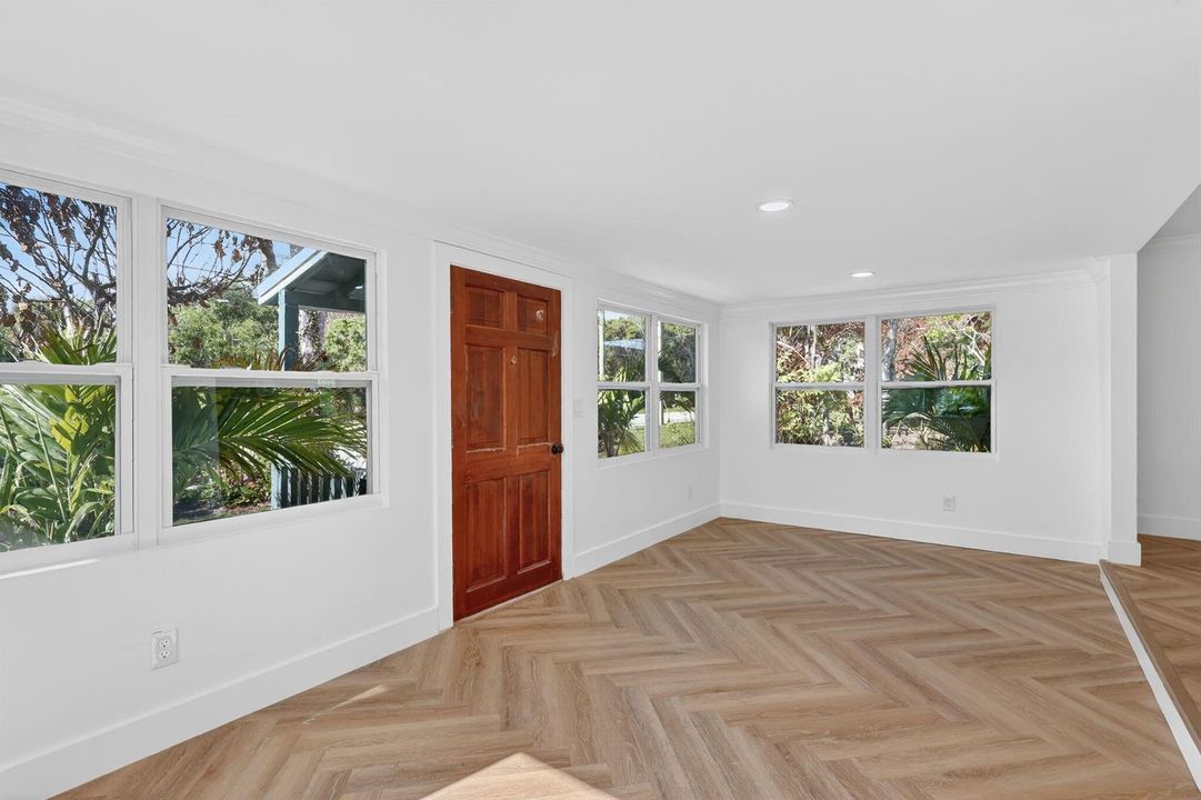 5-web-or-mls-5P1A4462