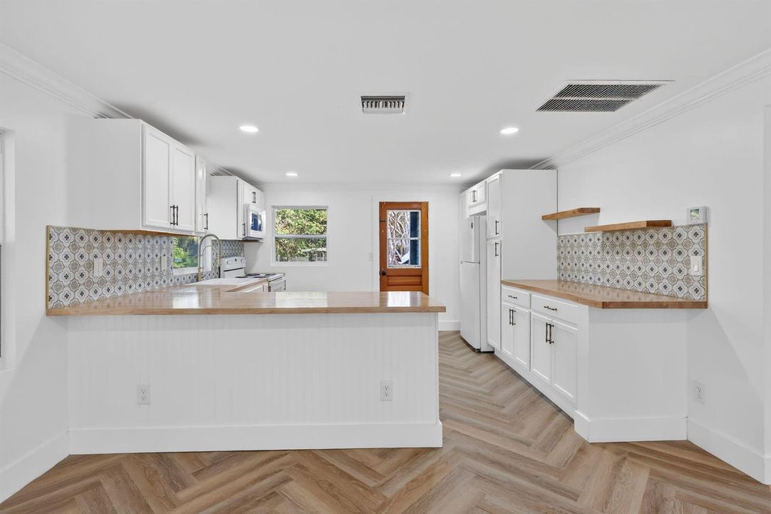 13-web-or-mls-5P1A4495
