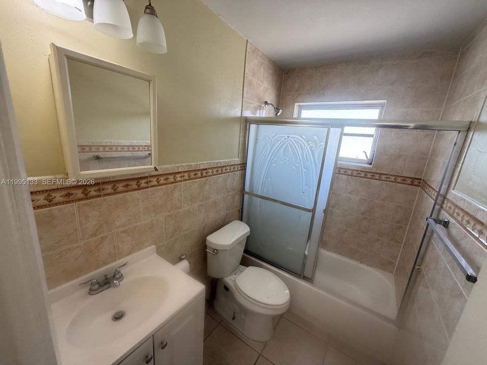 出租: $1,720 (1 贝兹, 1 浴室, 660 平方英尺)