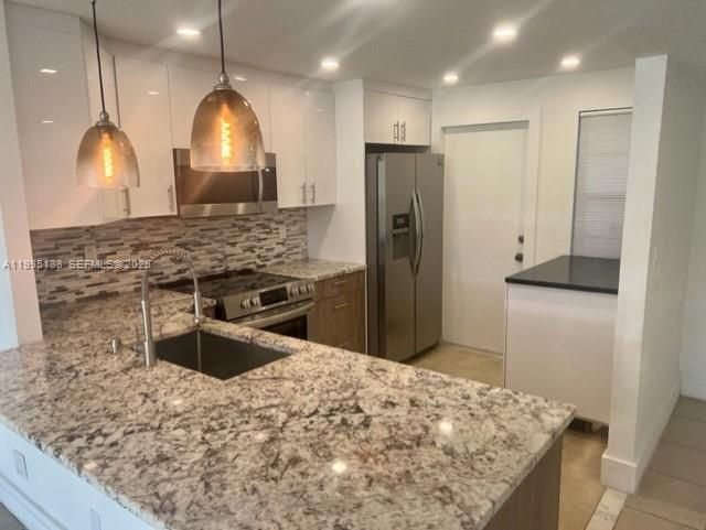 En Venta: $220,000 (2 camas, 2 baños, 1100 Pies cuadrados)