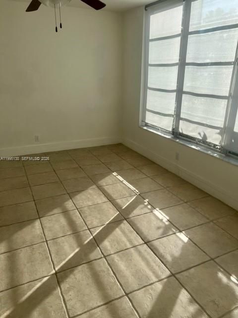 En Venta: $220,000 (2 camas, 2 baños, 1100 Pies cuadrados)