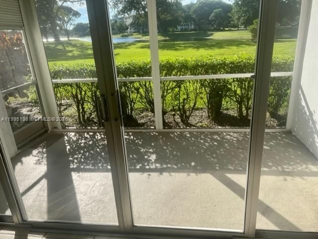 En Venta: $220,000 (2 camas, 2 baños, 1100 Pies cuadrados)