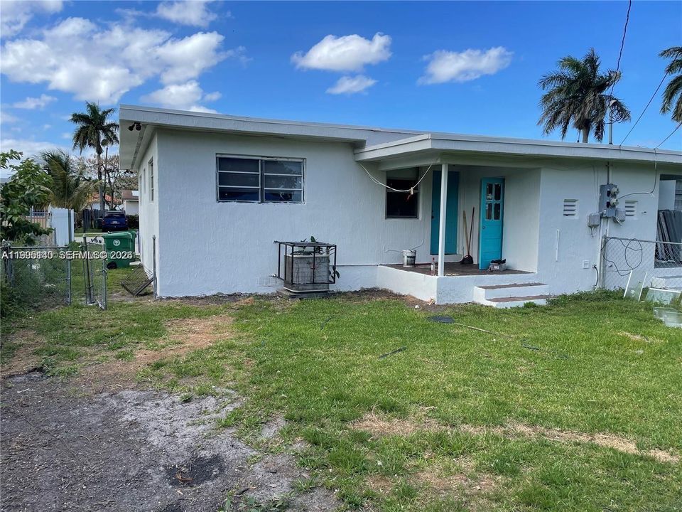 For Sale: $625,000 (0 beds, 0 baths, 1856 Square Feet)