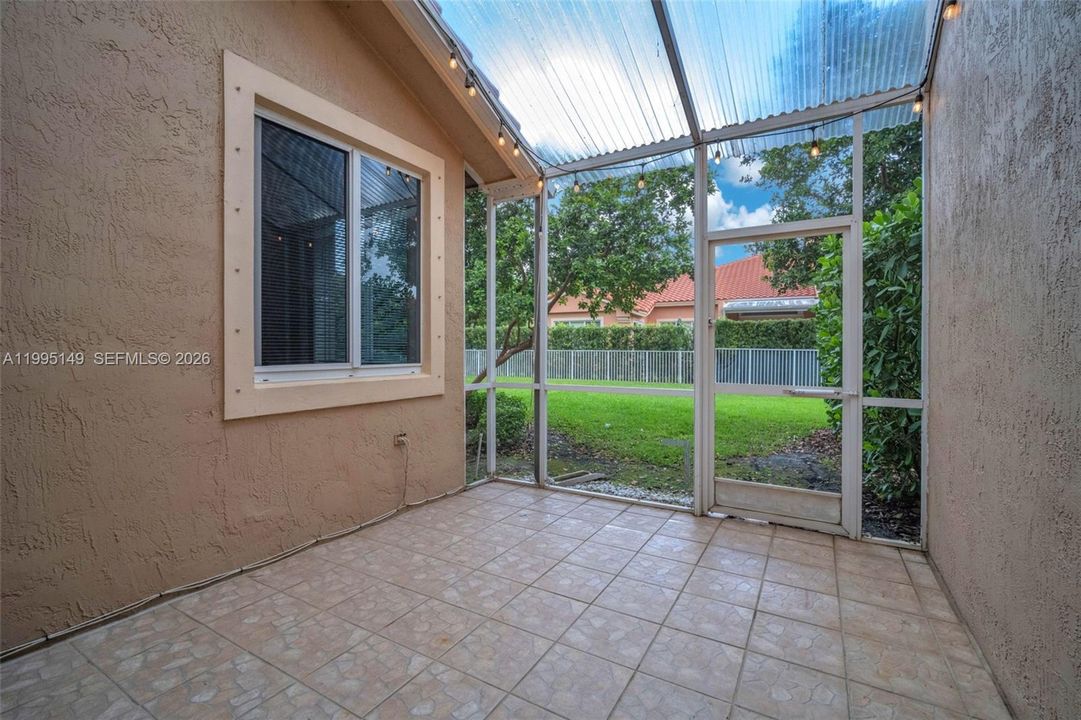 En Renta: $3,700 (3 camas, 2 baños, 1606 Pies cuadrados)