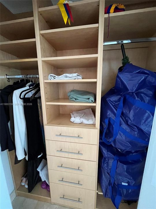 En Venta: $1,780,000 (2 camas, 2 baños, 1709 Pies cuadrados)