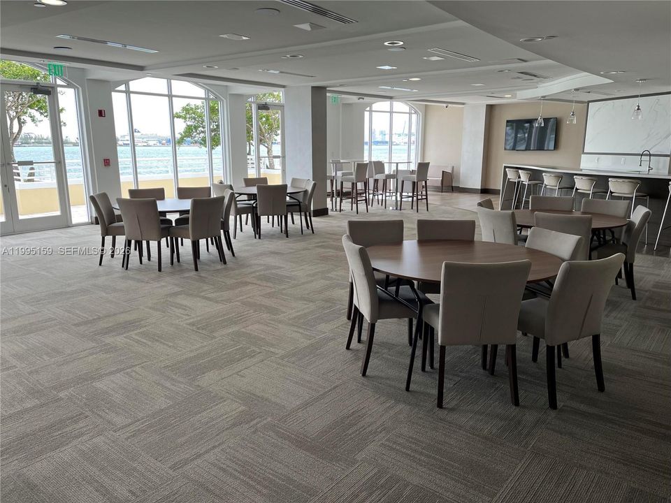 En Venta: $1,780,000 (2 camas, 2 baños, 1709 Pies cuadrados)