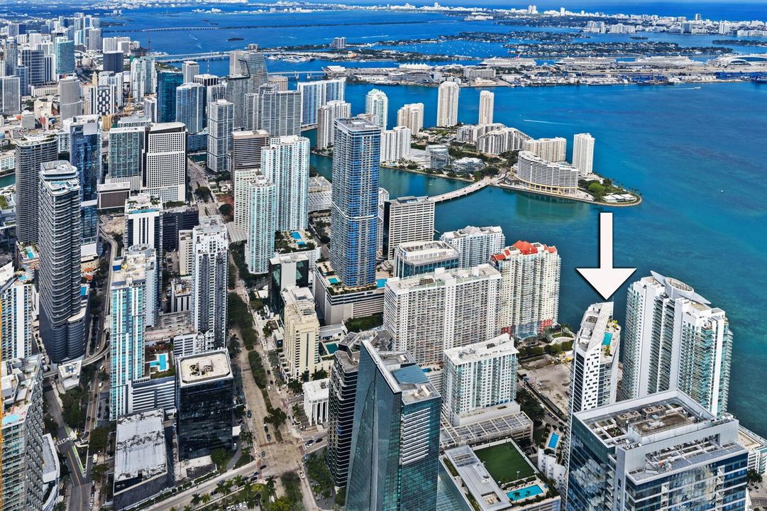 23-web-or-mls-1300-brickell-bay-dr-1005