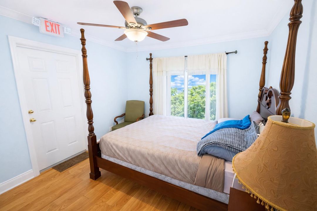 bedroom1
