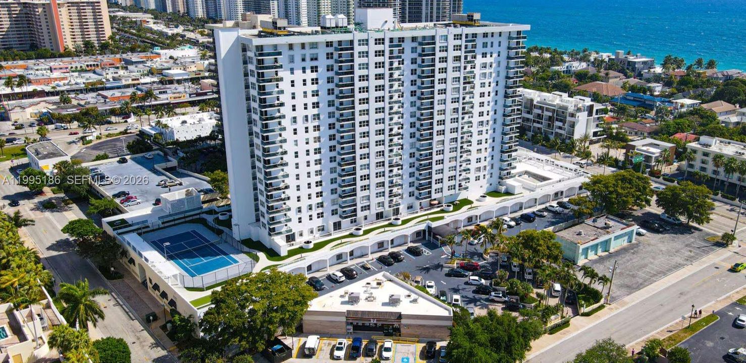 Activo con contrato: $289,000 (2 camas, 2 baños, 1328 Pies cuadrados)