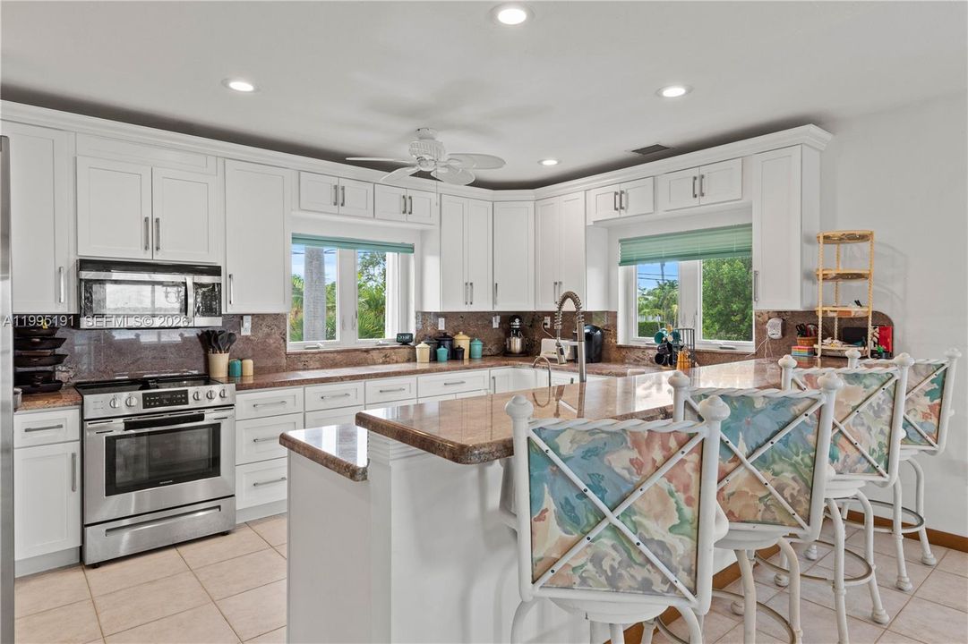 For Sale: $3,495,000 (4 beds, 2 baths, 2134 Square Feet)