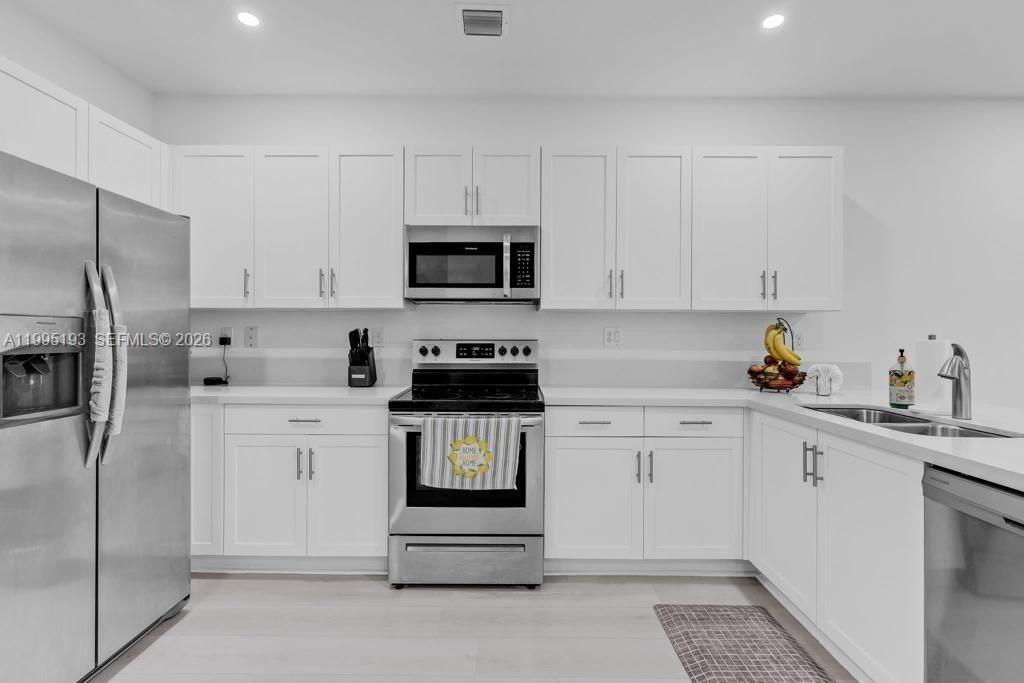En Venta: $509,000 (4 camas, 2 baños, 1778 Pies cuadrados)