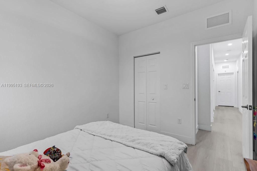 En Venta: $509,000 (4 camas, 2 baños, 1778 Pies cuadrados)