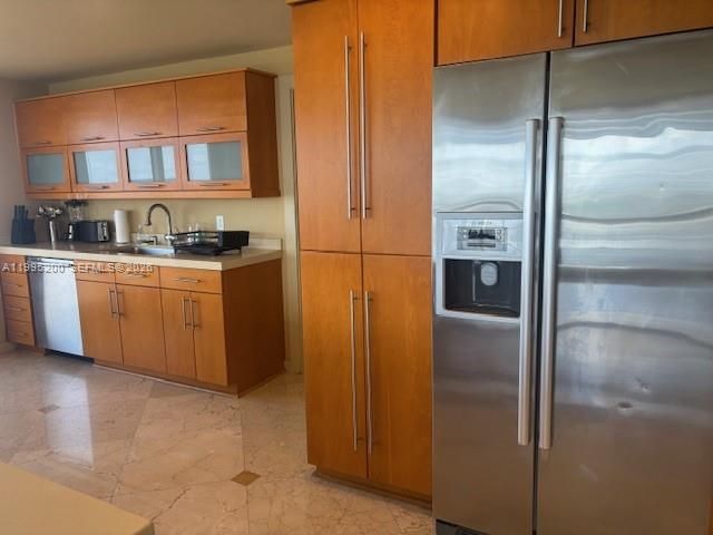 En Venta: $3,199,000 (3 camas, 3 baños, 1900 Pies cuadrados)