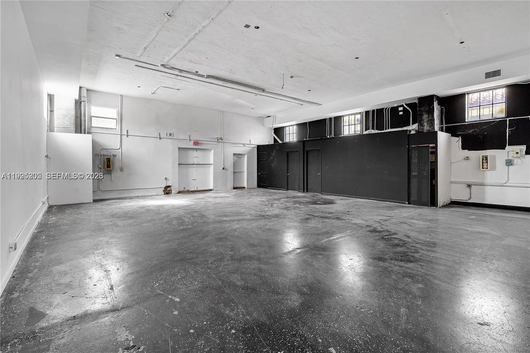 На продажу: $1,100,000 (0 спален, 0 ванн, 0 Квадратных фут)