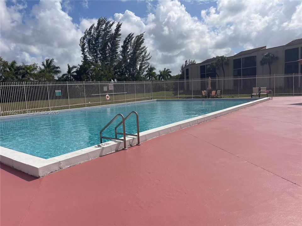 En Renta: $2,000 (2 camas, 2 baños, 820 Pies cuadrados)