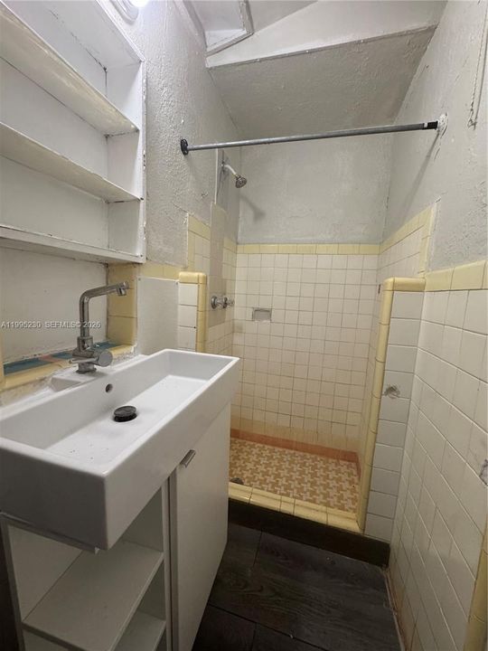 En Renta: $1,400 (1 camas, 1 baños, 900 Pies cuadrados)