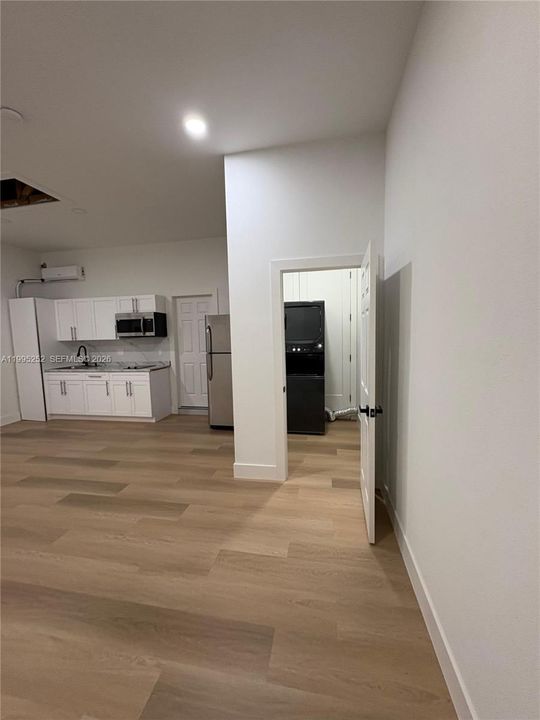 На продажу: $430,000 (4 спален, 3 ванн, 1778 Квадратных фут)
