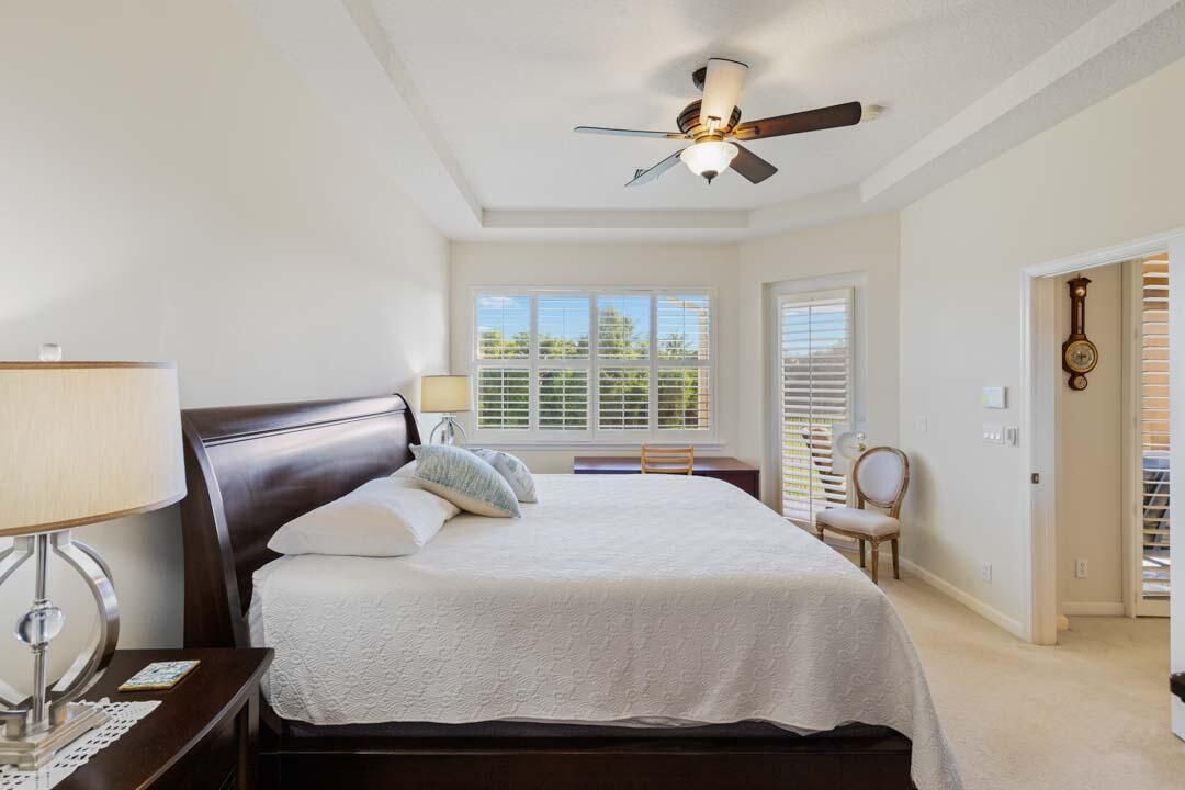 2371 SW Carriage Hill Terrace Unit 202-2