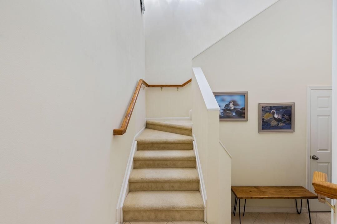 2371 SW Carriage Hill Terrace Unit 202-1