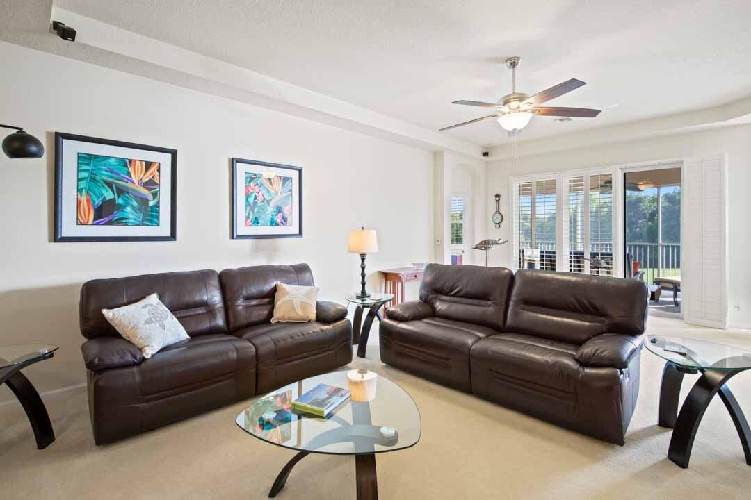 2371 SW Carriage Hill Terrace Unit 202-4