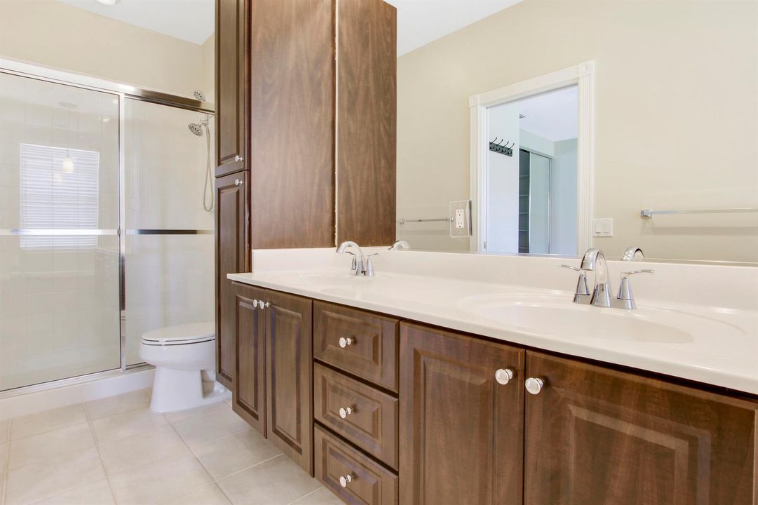 Primary En-suite