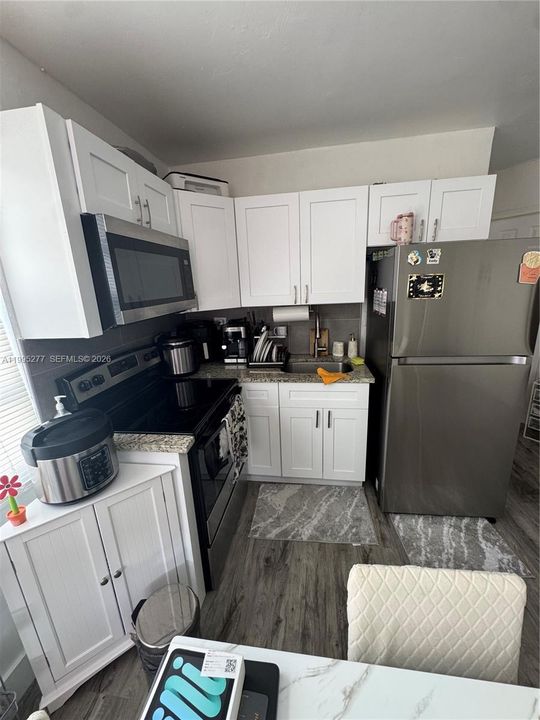 В аренду: $2,000 (1 спален, 1 ванн, 650 Квадратных фут)