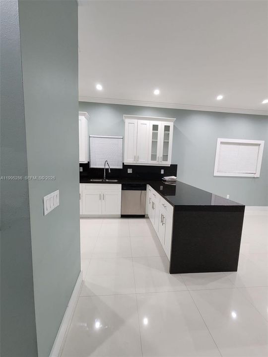 For Sale: $619,500 (3 beds, 2 baths, 1568 Square Feet)