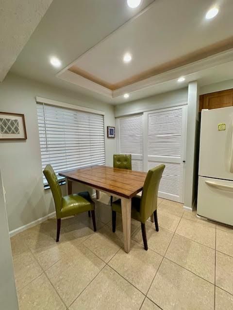 Eat in Kitchen