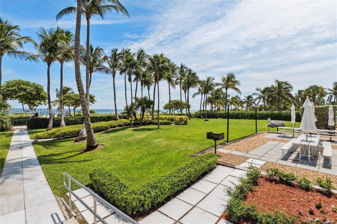 En Venta: $1,395,000 (2 camas, 2 baños, 1500 Pies cuadrados)