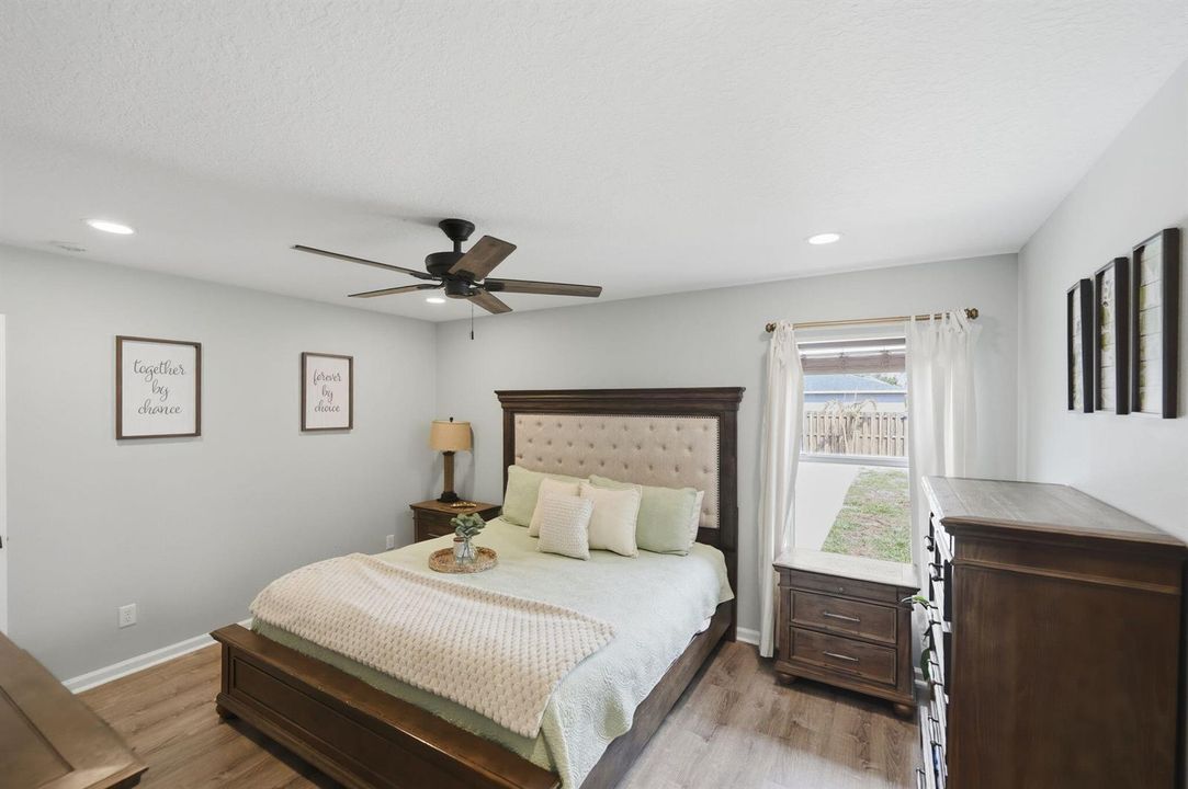 56-web-or-mls-873-sw-commonwealth-rd