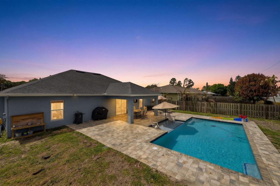 15-web-or-mls-873-sw-commonwealth-rd