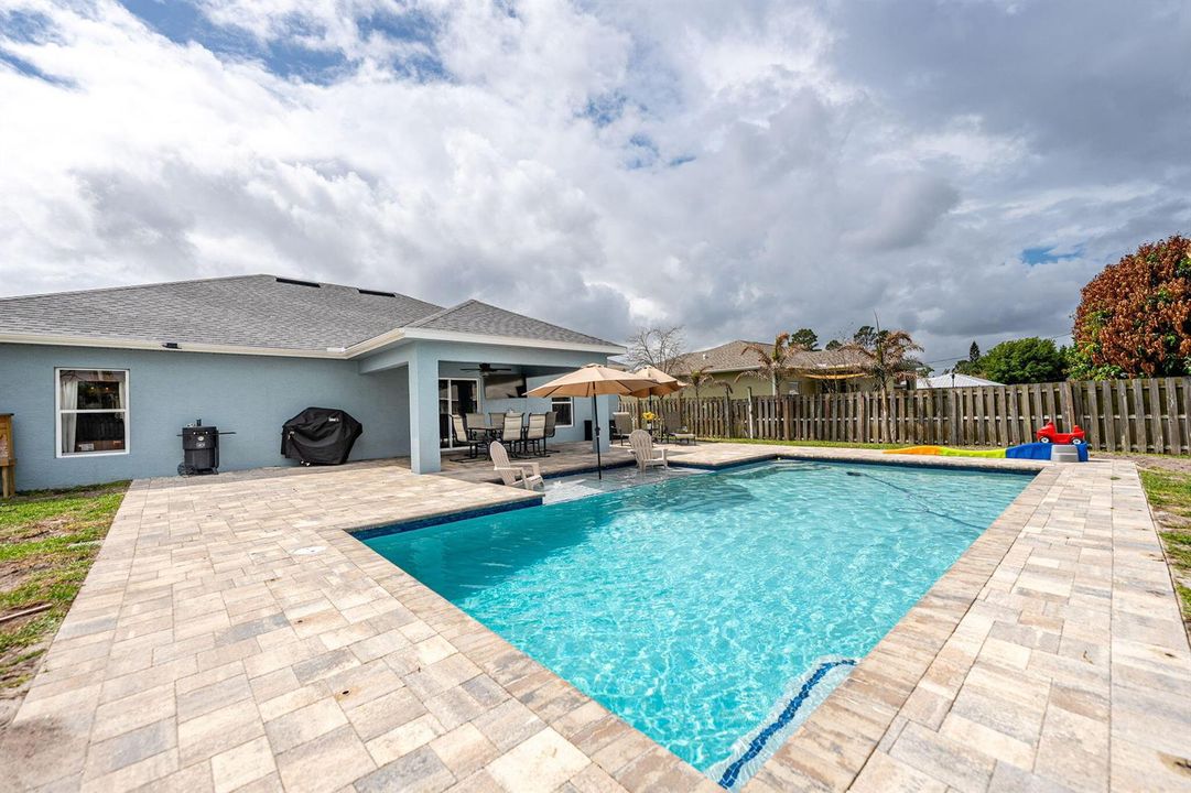 16-web-or-mls-873-sw-commonwealth-rd