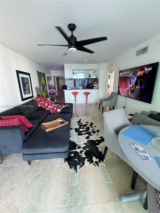 En Renta: $5,000 (2 camas, 2 baños, 1110 Pies cuadrados)