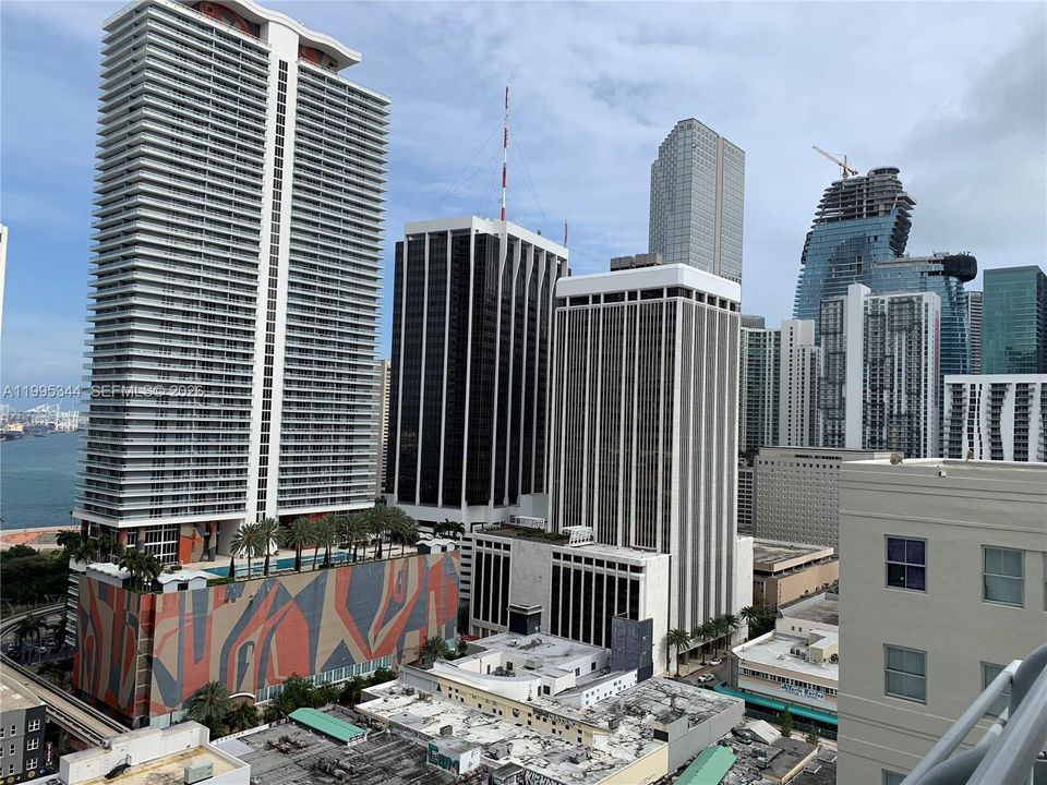 En Renta: $3,650 (2 camas, 2 baños, 1036 Pies cuadrados)