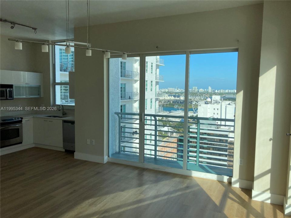 En Renta: $3,650 (2 camas, 2 baños, 1036 Pies cuadrados)