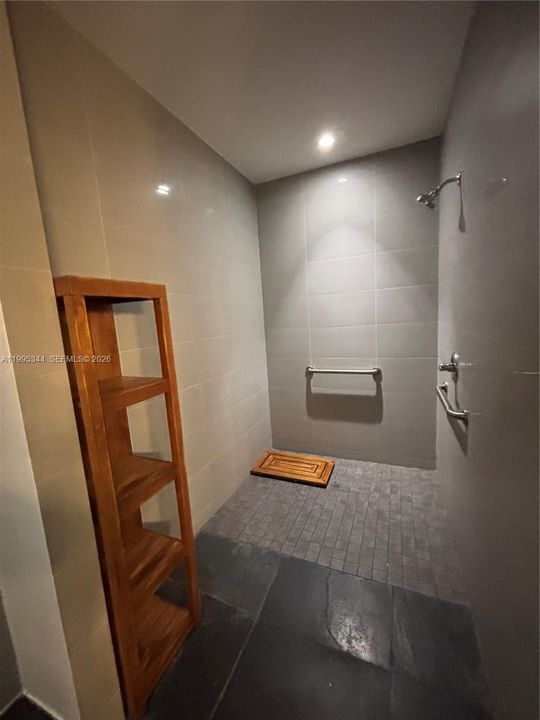 En Renta: $3,650 (2 camas, 2 baños, 1036 Pies cuadrados)