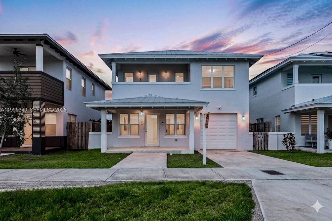 For Sale: $640,000 (4 beds, 2 baths, 1864 Square Feet)