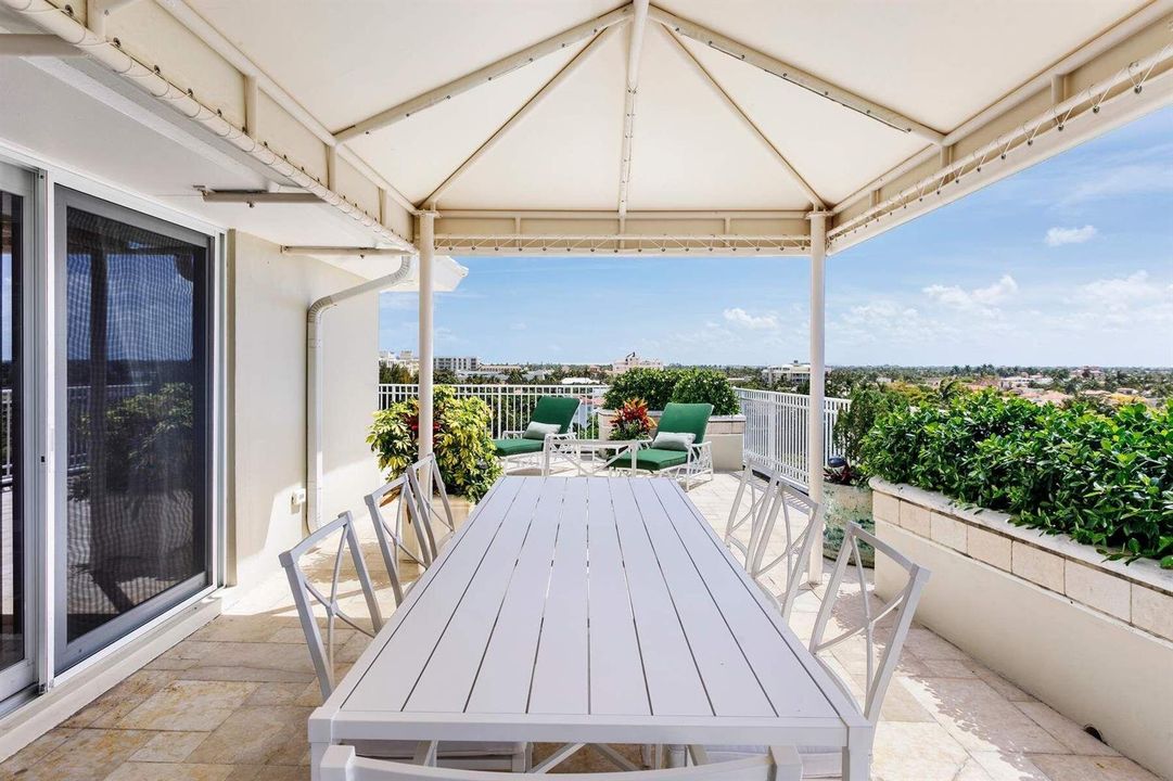 100 Royal Palm Way - ZVYVQ2(42)