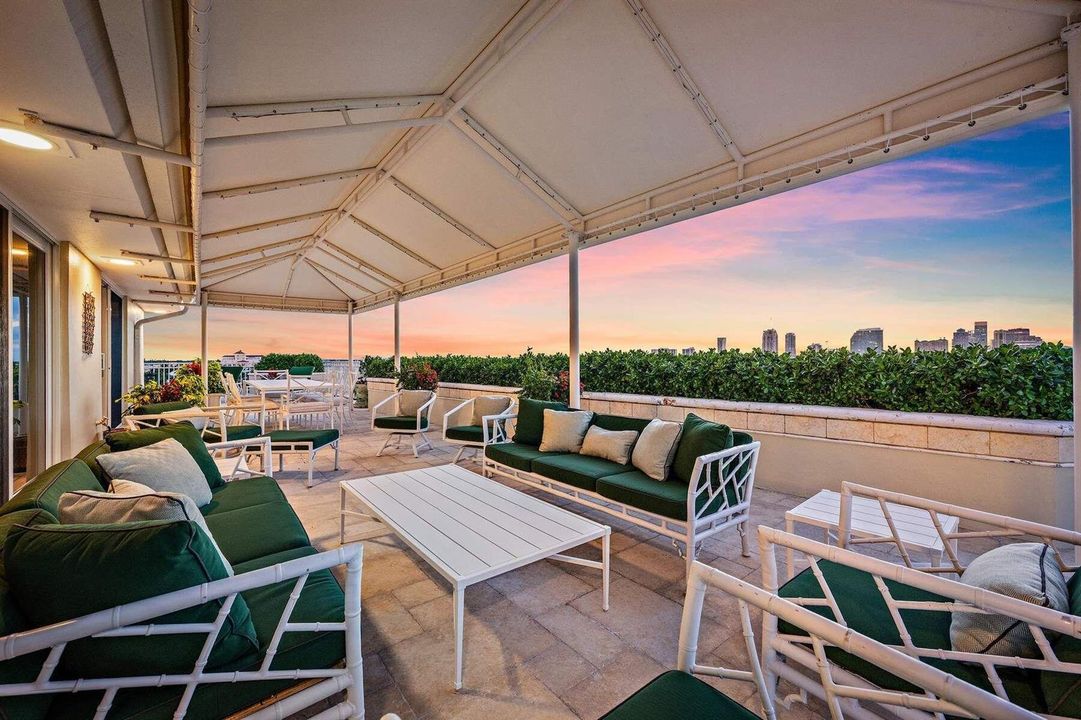 100 Royal Palm Way - ZVYVQ2(47)