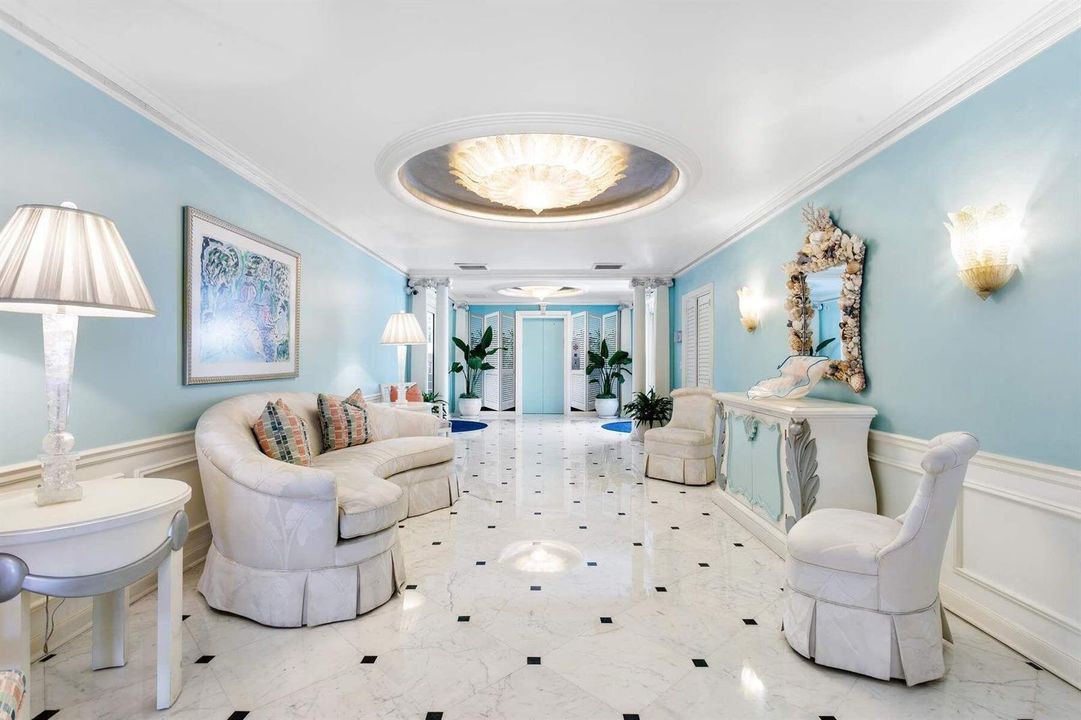 100 Royal Palm Way - ZVYVQ2(51)