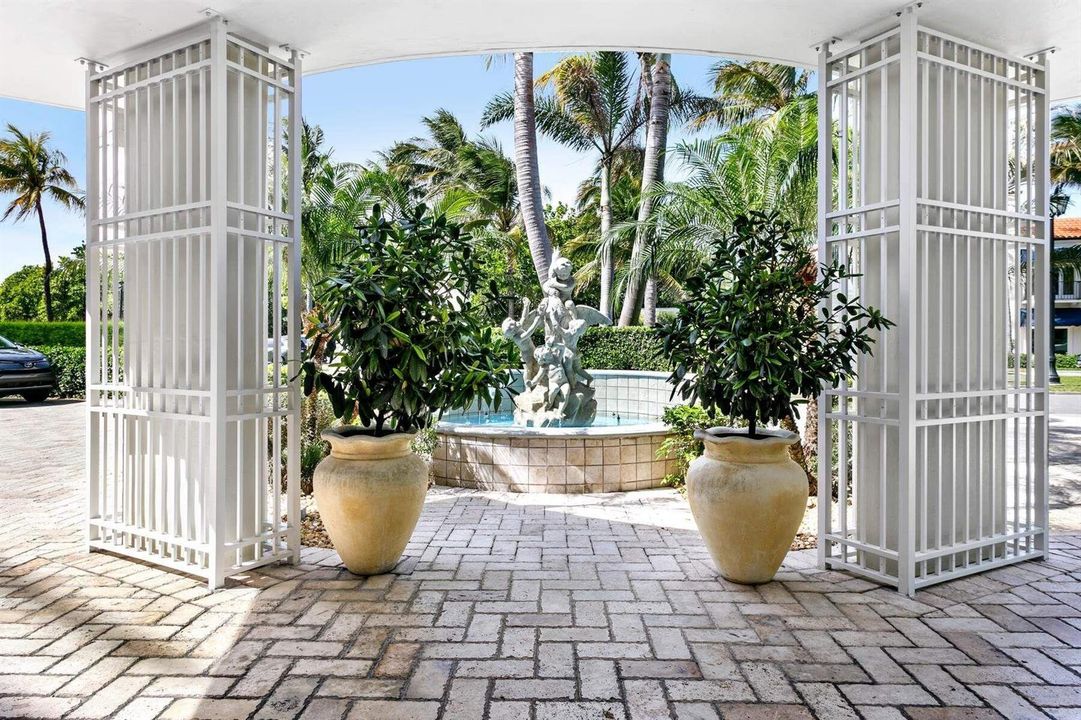 100 Royal Palm Way - ZVYVQ2(50)
