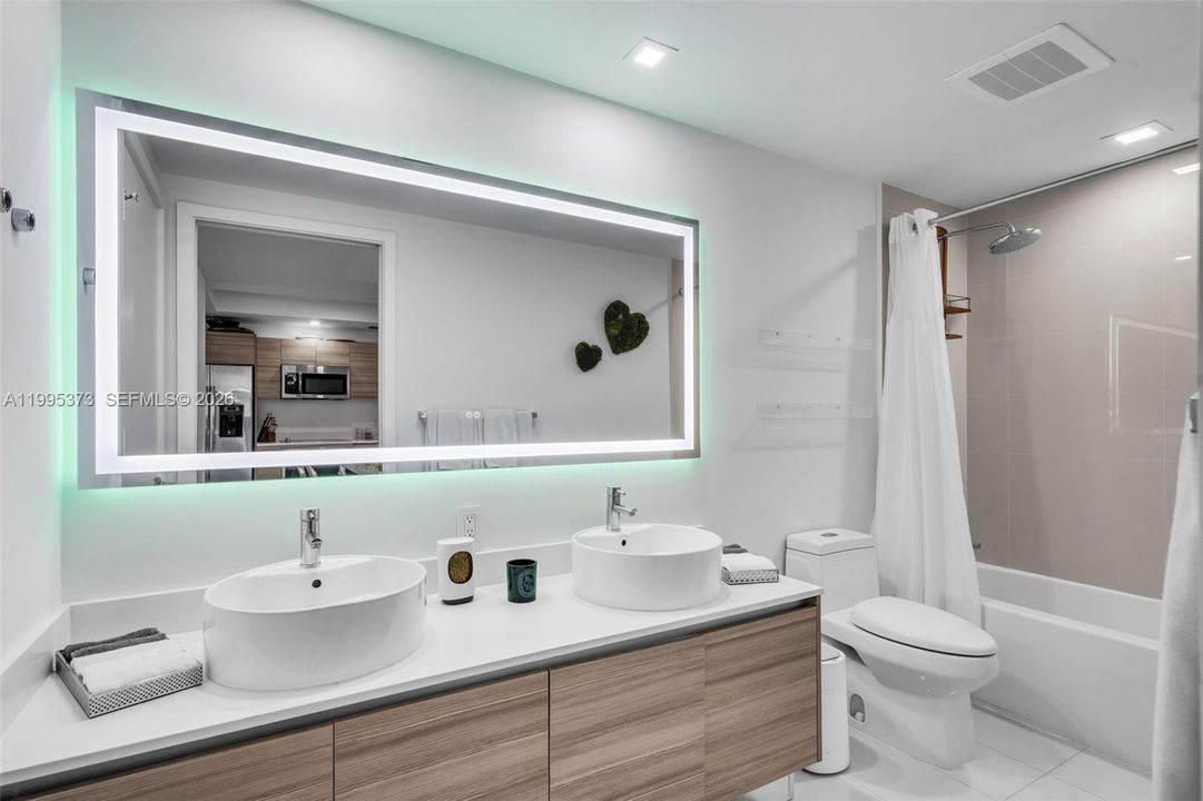 出租: $3,900 (1 贝兹, 1 浴室, 673 平方英尺)