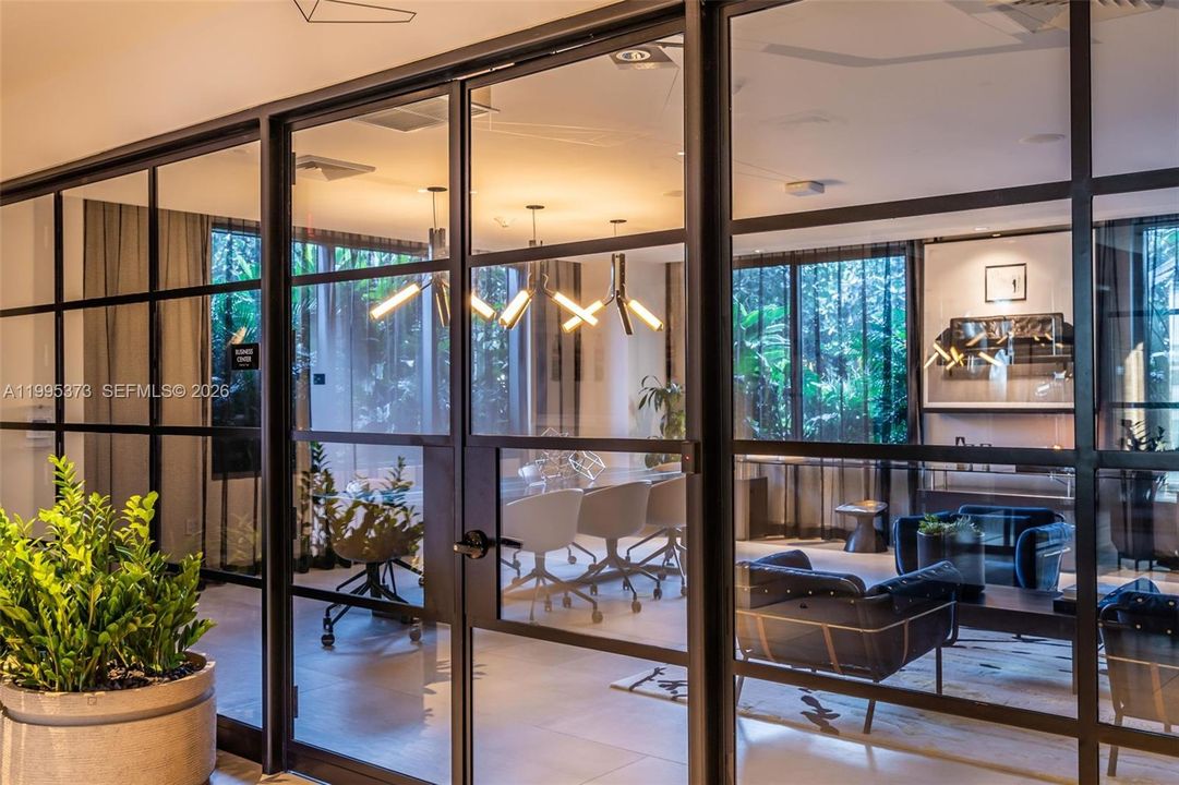 出租: $3,900 (1 贝兹, 1 浴室, 673 平方英尺)