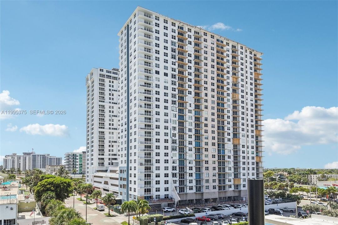 En Venta: $523,000 (2 camas, 2 baños, 1150 Pies cuadrados)