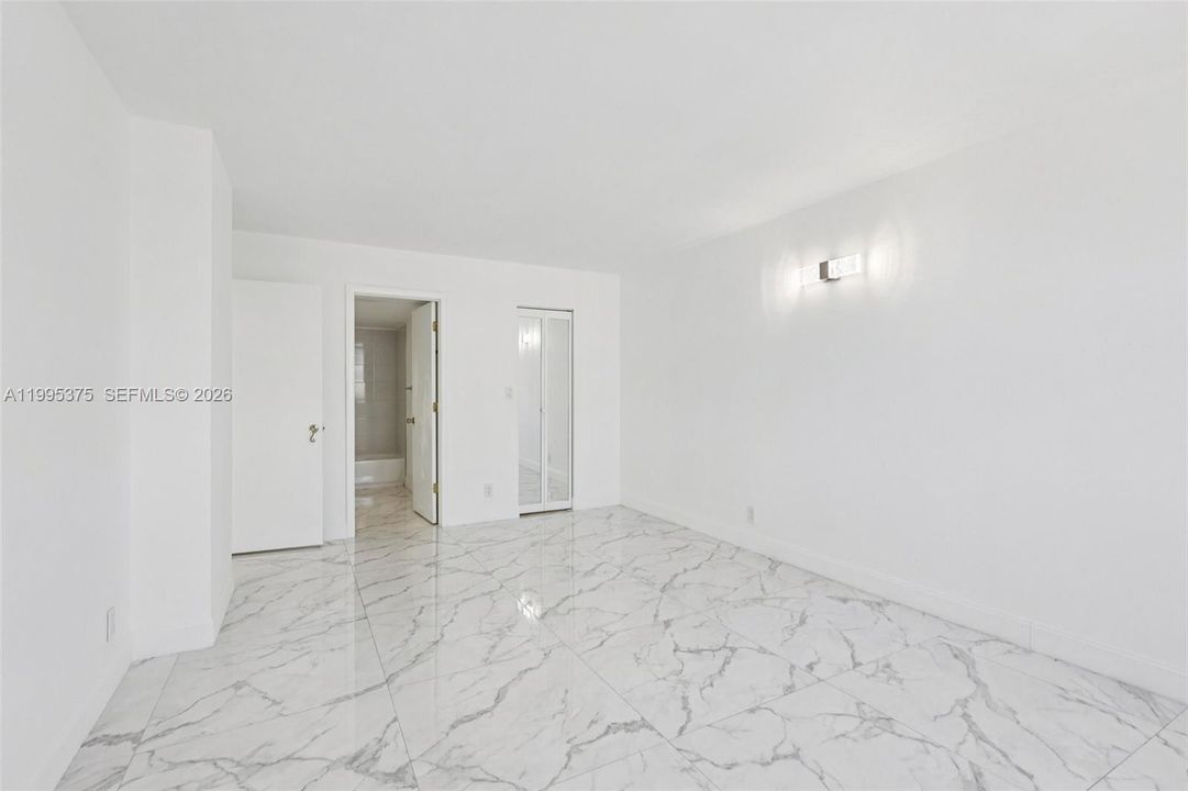 En Venta: $523,000 (2 camas, 2 baños, 1150 Pies cuadrados)