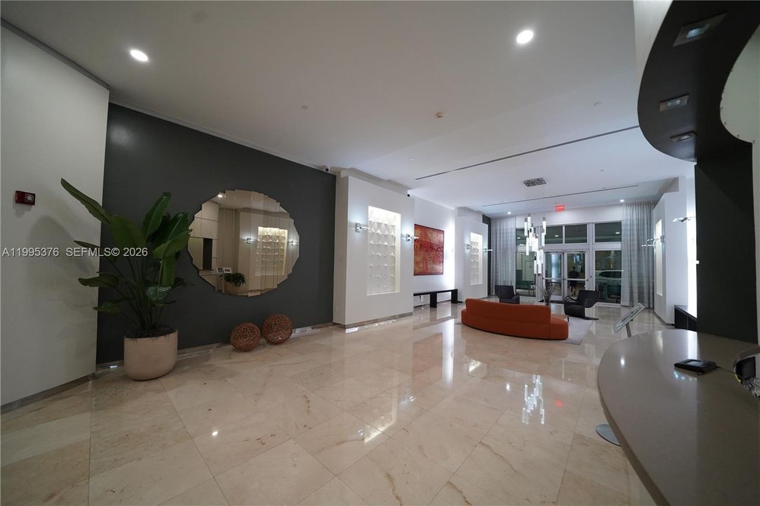 En Venta: $330,000 (1 camas, 1 baños, 797 Pies cuadrados)